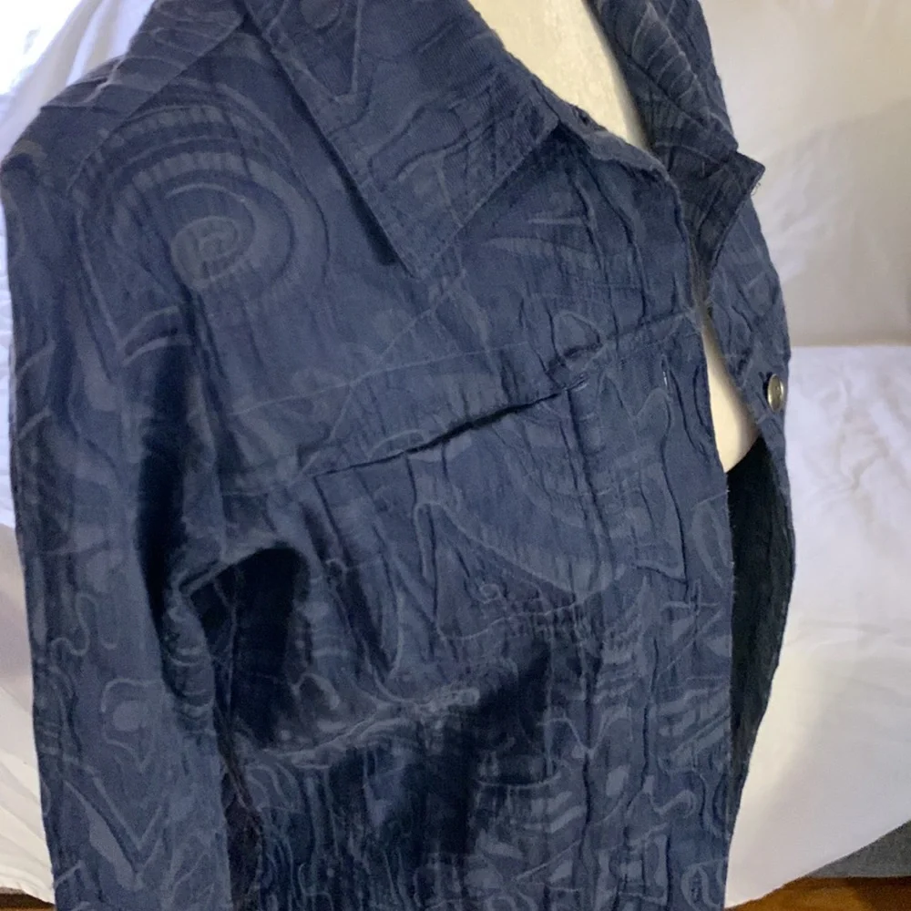 Jean jacket - Picture 2 of 7